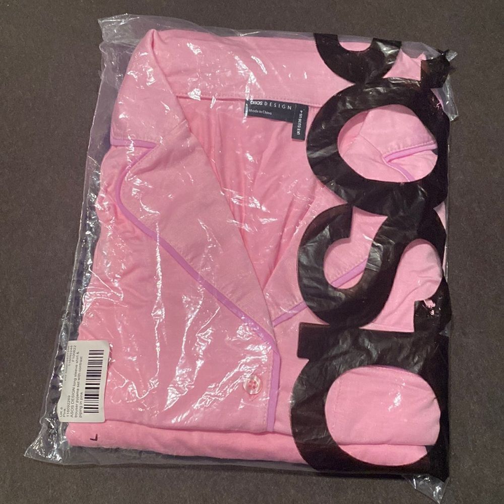 ASOS Design Women’s Long Sleeve Shirt & Pants Pajama Set Pink Piping Size 4 NEW